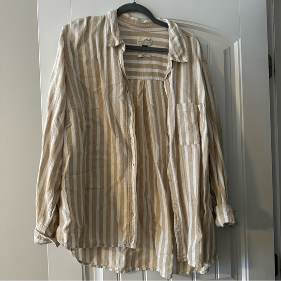 Universal Thread Cream Button Down Shirt - Picture 2 of 3